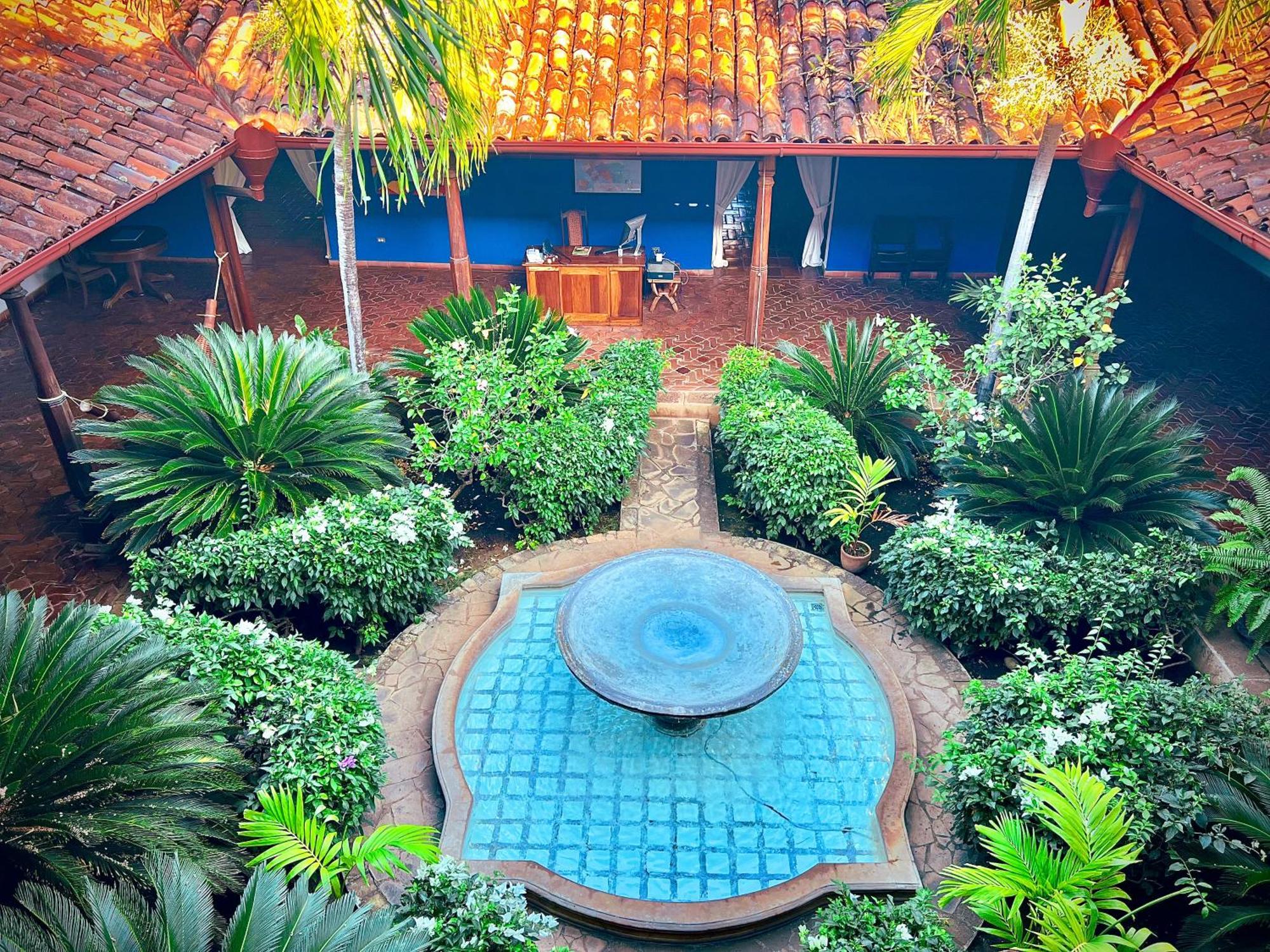 Bed and Breakfast Miss Margrits Granada Esterno foto